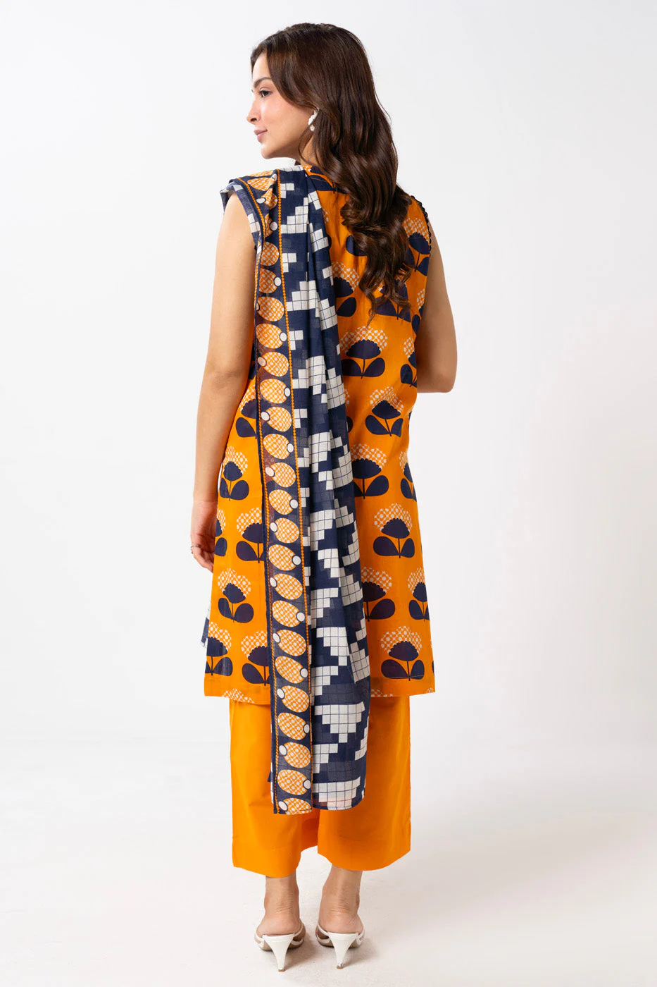 Al Karam PRINTED KHADDAR 3PC SUIT UNSTITCHED