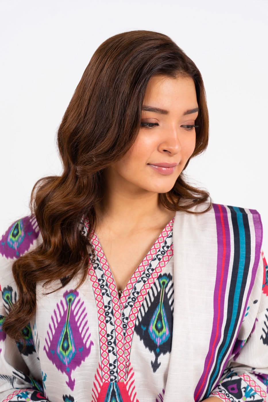 Al Karam PRINTED KHADDAR 3PC SUIT UNSTITCHED