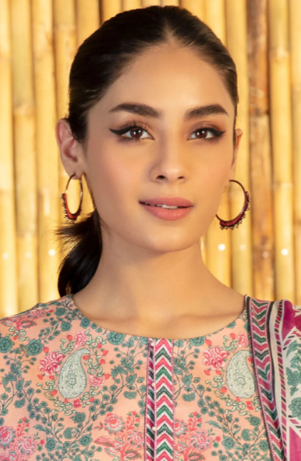Sapphire Printed Lawn 3 Piece Suit